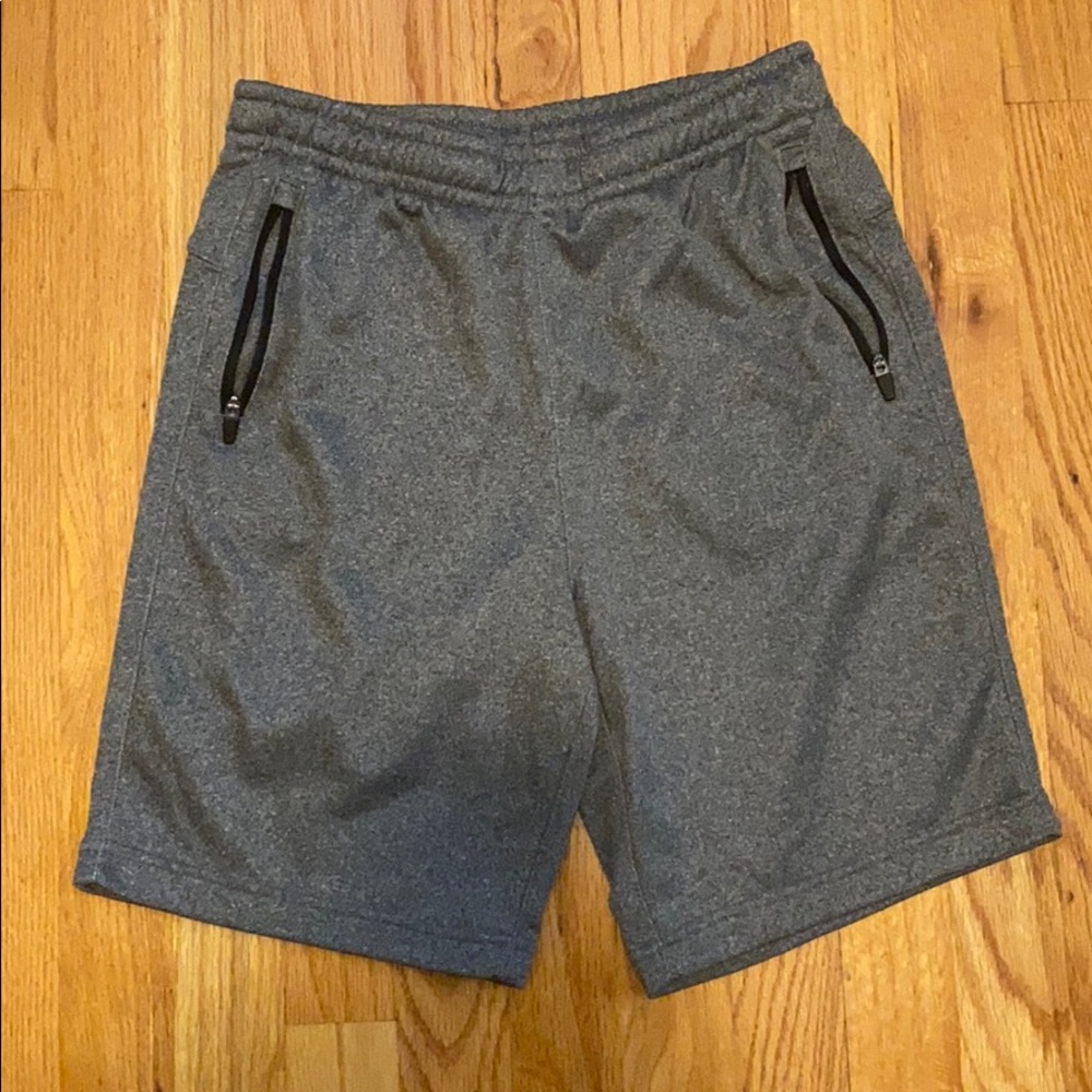 Boys Old Navy Active Shorts w/ pockets